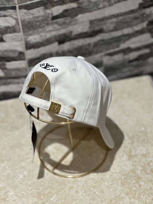 ⁦LV Beige⁩ - الصورة ⁦3⁩