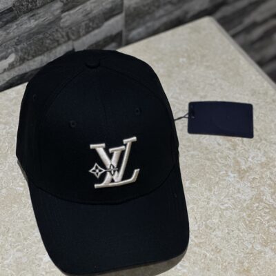 LV noir 2025