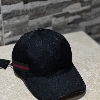 GG noir/ banda à côté